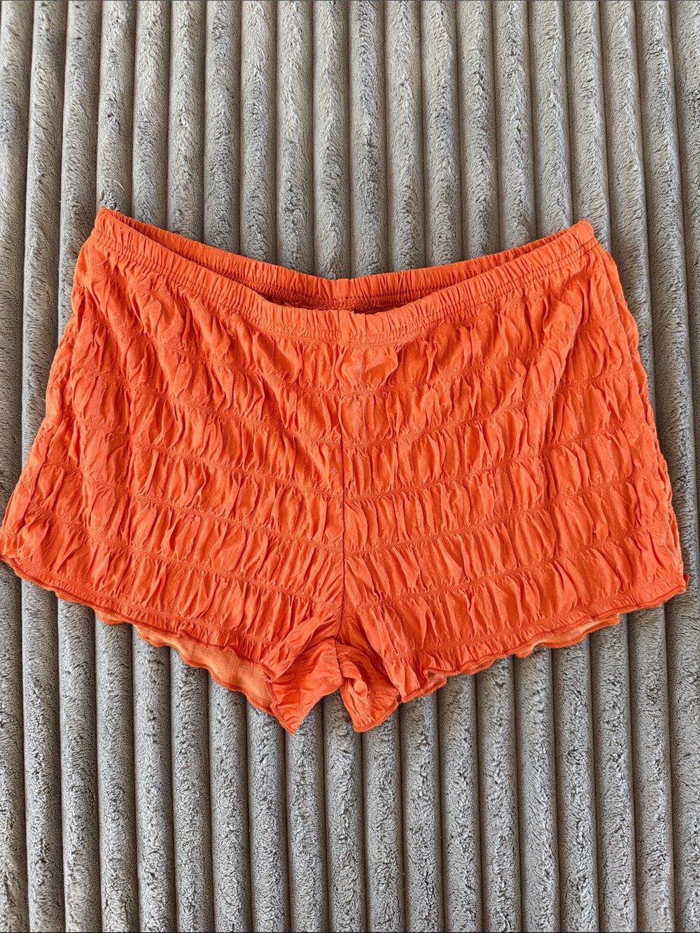 SHEIN Orange Elastic-Waist Crinkle Shorts